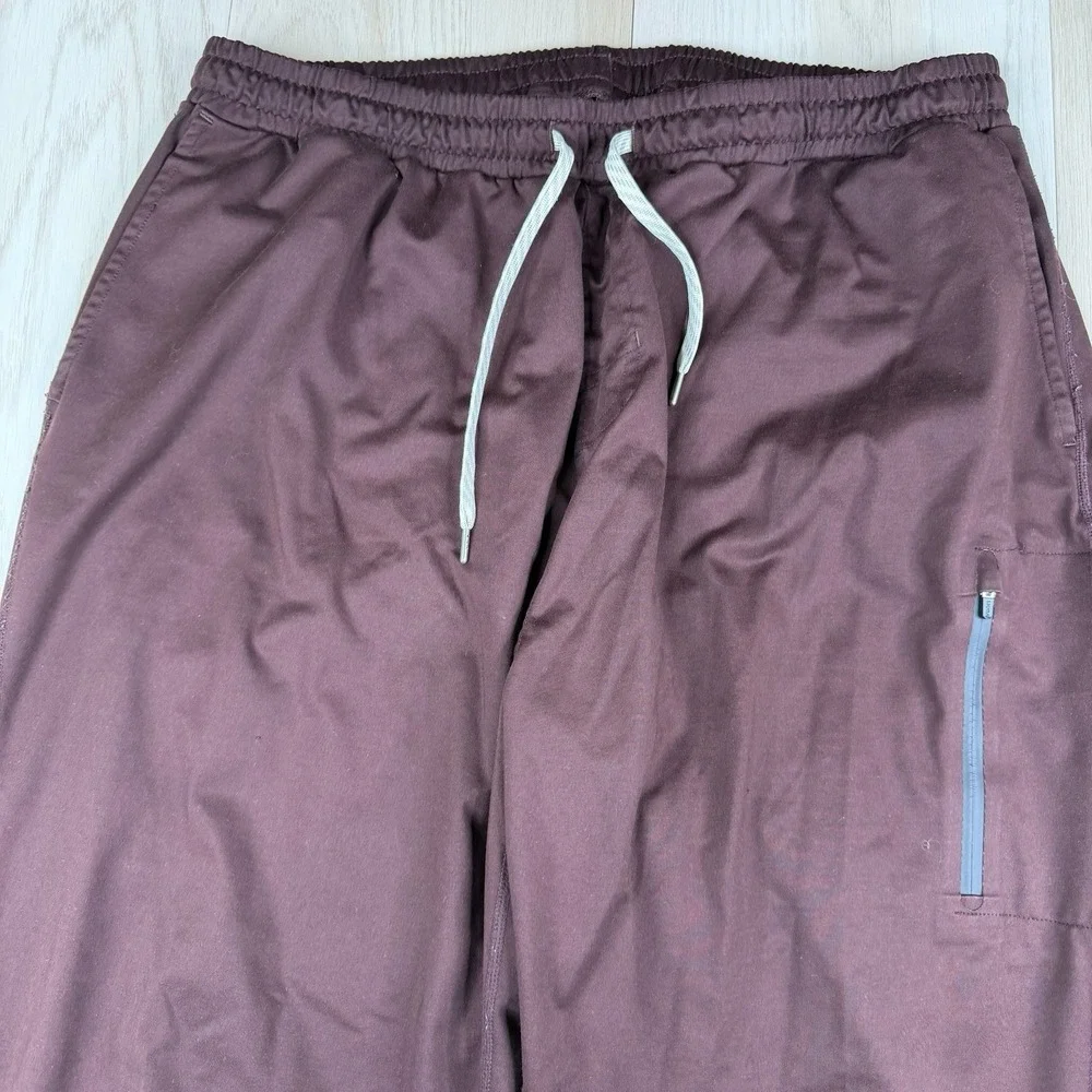 Vuori Sunday Performance Joggers Men's XXL Wicking Comfort Soft Athletic V416